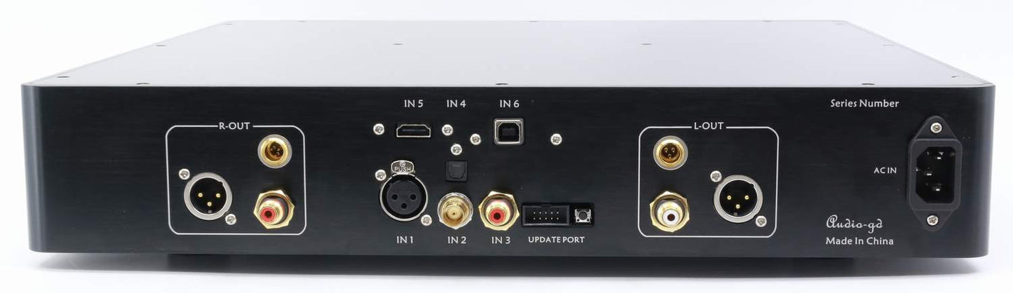 Audio gd HE-8 R2R DAC